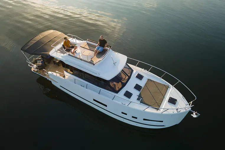 Czarter houseboatu Futura 40