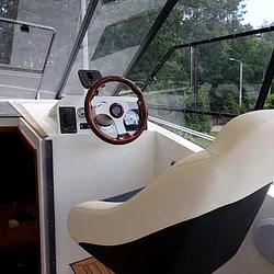 Futura 900
