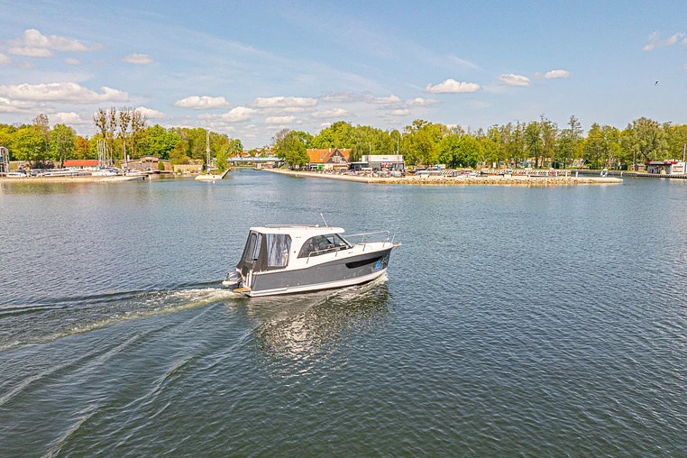 Czarter houseboatu Janmor 700