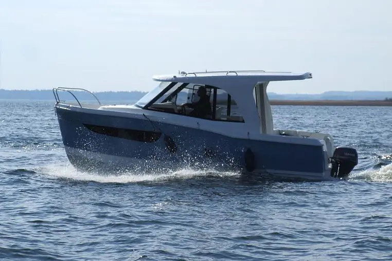 Mazury czarter - Janmor 700