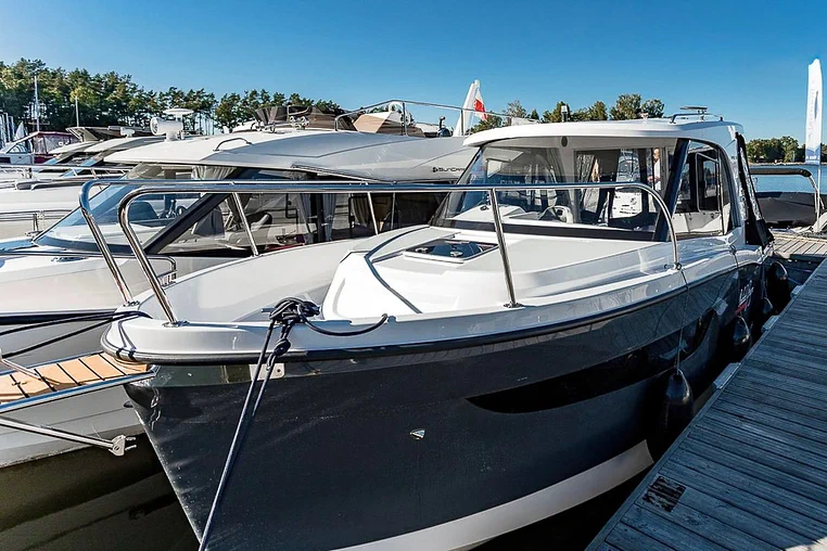 Czarter houseboatu Janmor 700