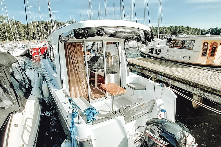 Czarter houseboatu Janmor 700