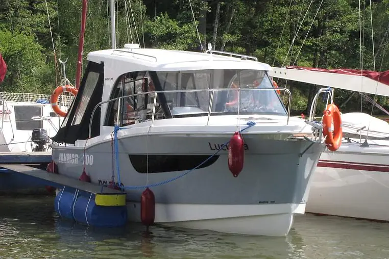 Mazury czarter - Janmor 700
