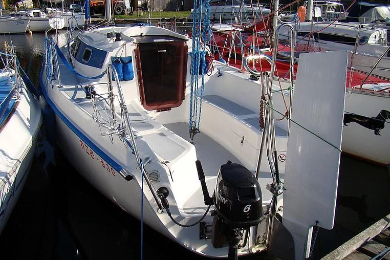 Mazury czarter - Joker 785