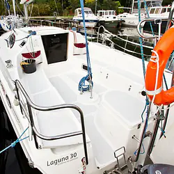 Laguna 30