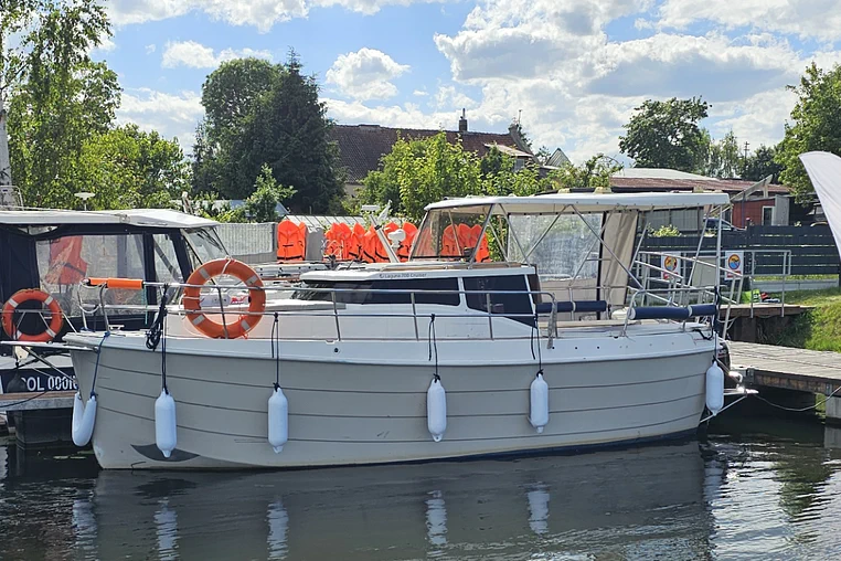 Pętla Żuławska czarter - Laguna 700 Cruiser