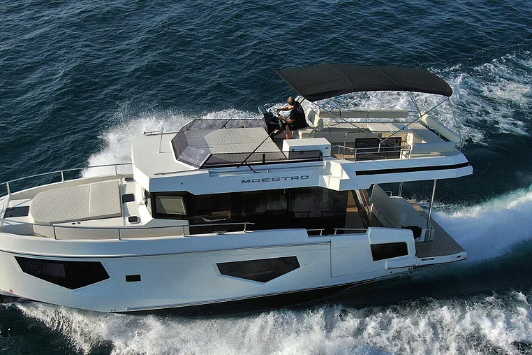 Mazury czarter - Maestro 42