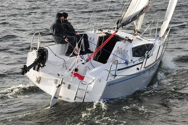 Mazury czarter - Maxus 24 Evo