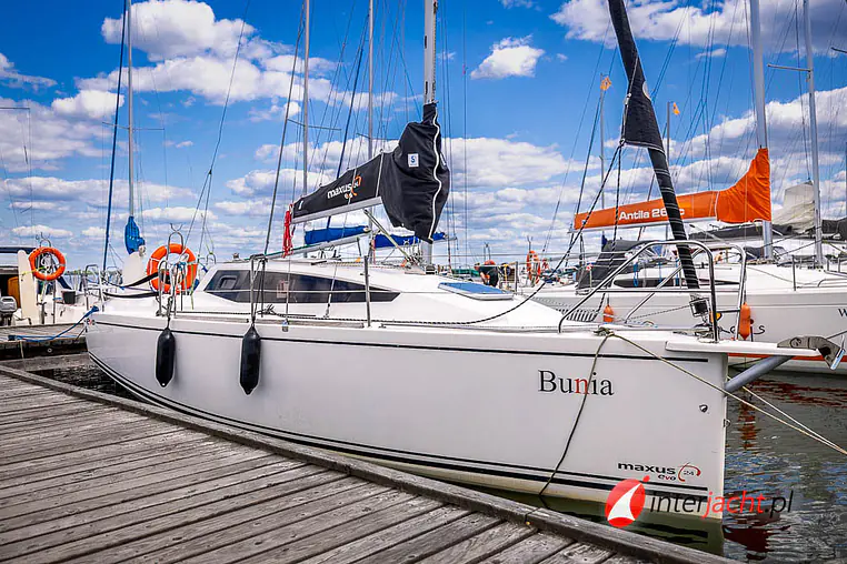 Mazury czarter - Maxus 24 Evo