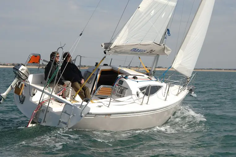 Mazury czarter - Maxus 24