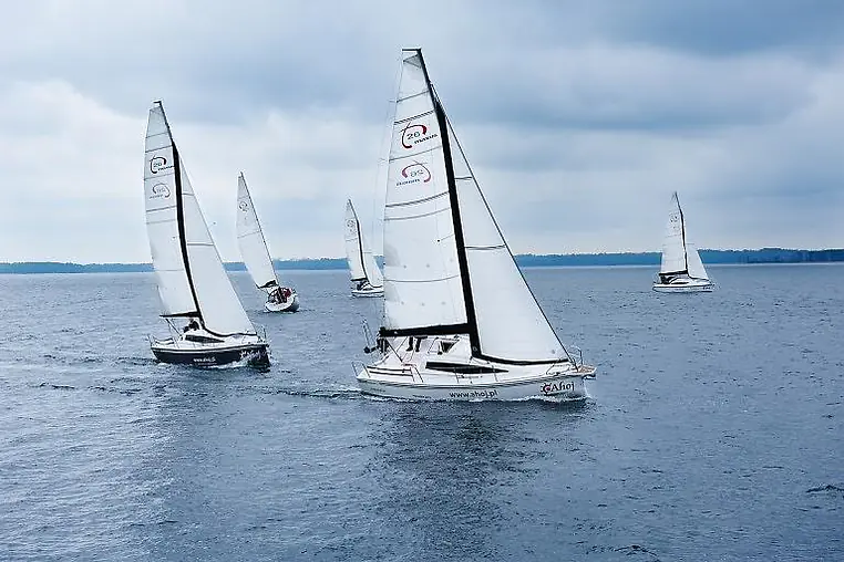 Mazury czarter - Maxus 26