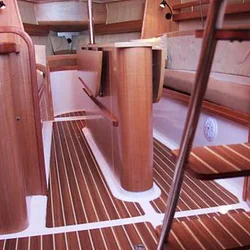 Maxus 28