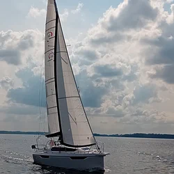 Maxus 30