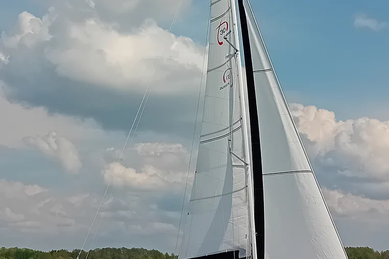 Wilkasy czarter - Maxus 30