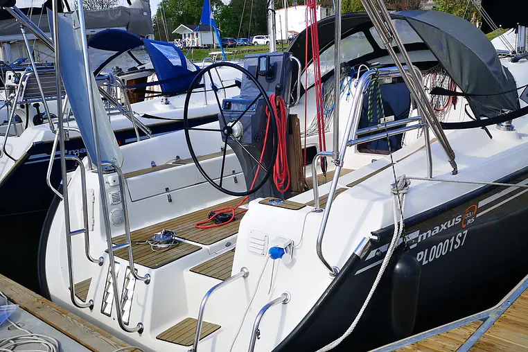 Mazury czarter - Maxus 33.1 RS