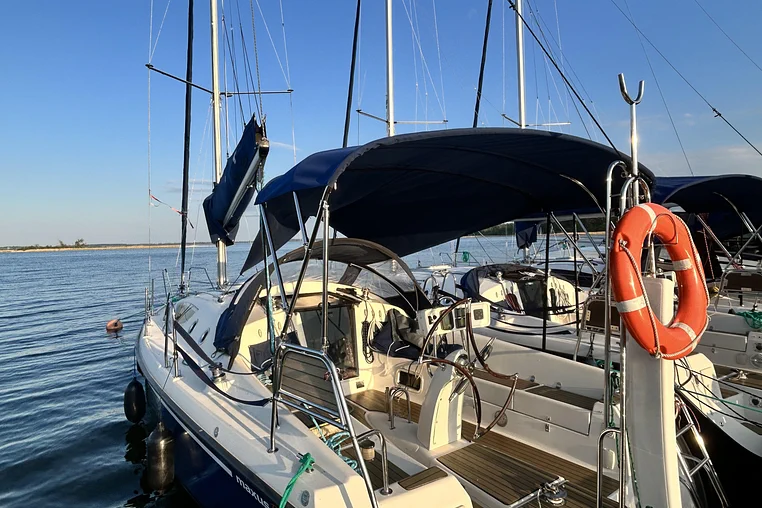 Mazury czarter - Maxus 33