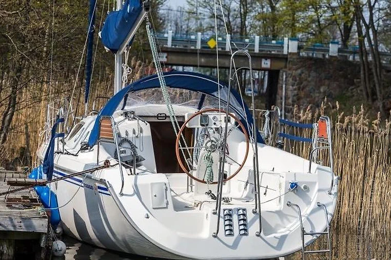 Mazury czarter - Maxus 33