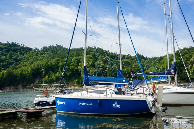 Czarter jachtu żaglowego Maxus 33