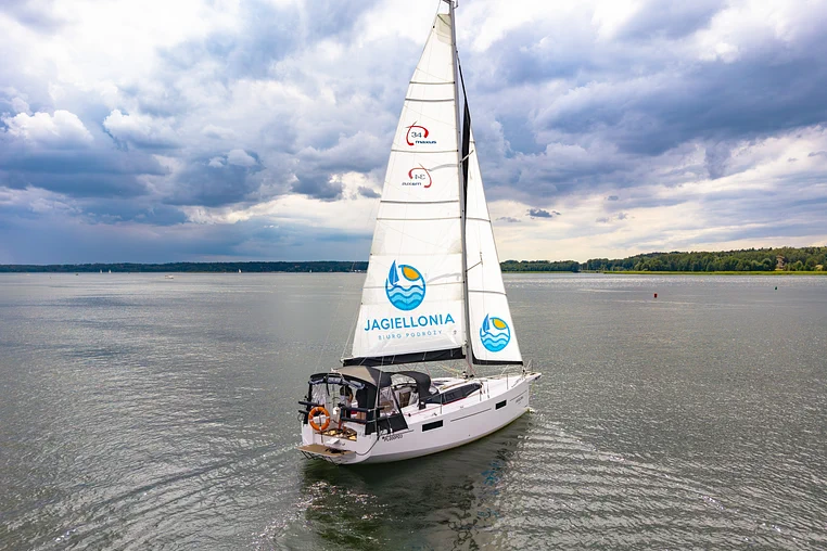 Wilkasy czarter - Maxus 34
