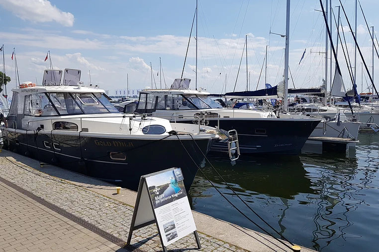 Mazury czarter - Nautika 1000