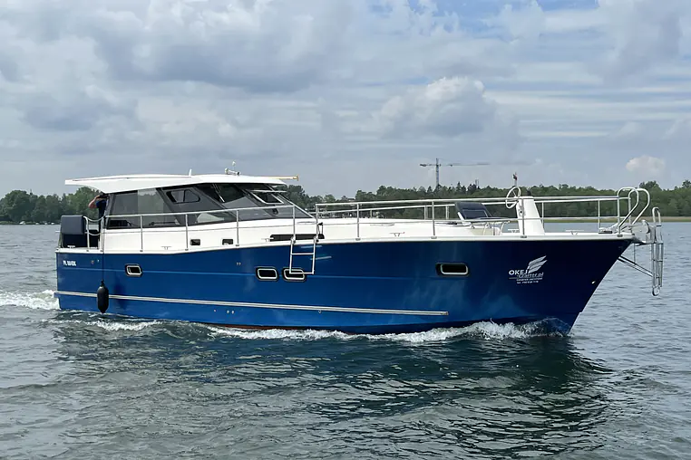 Mazury czarter - Nautika 1300