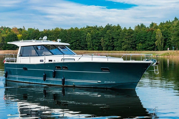 Mazury czarter - Nautika 1300