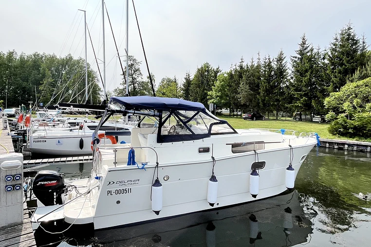 Czarter jachtu motorowego Nautika 830