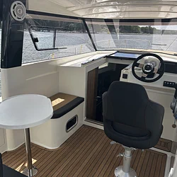 Nautika 830