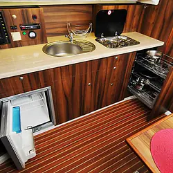 Nautika 830