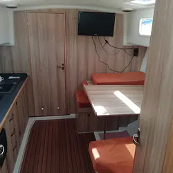 Nautika 830