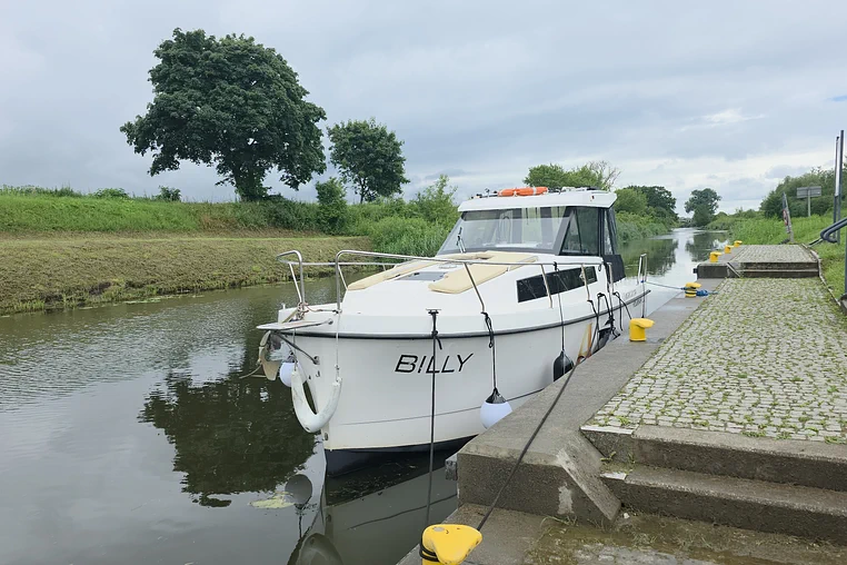 Czarter houseboatu Nexus 870 Revo