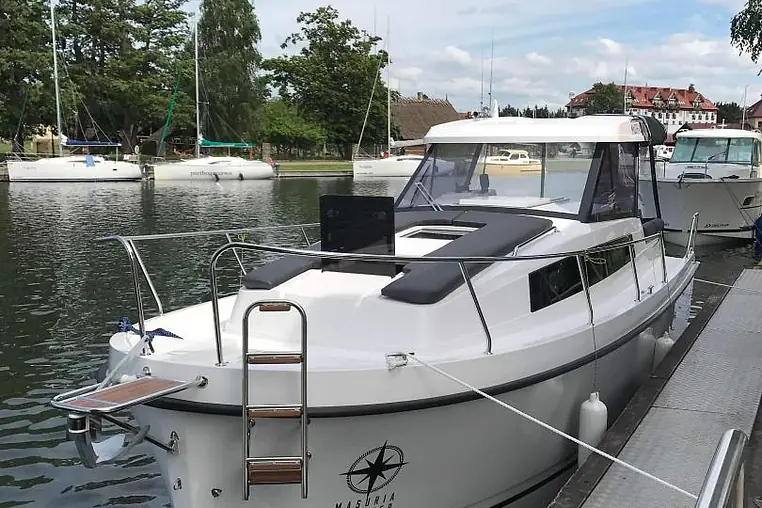 Mazury czarter - Nexus 870 Revo