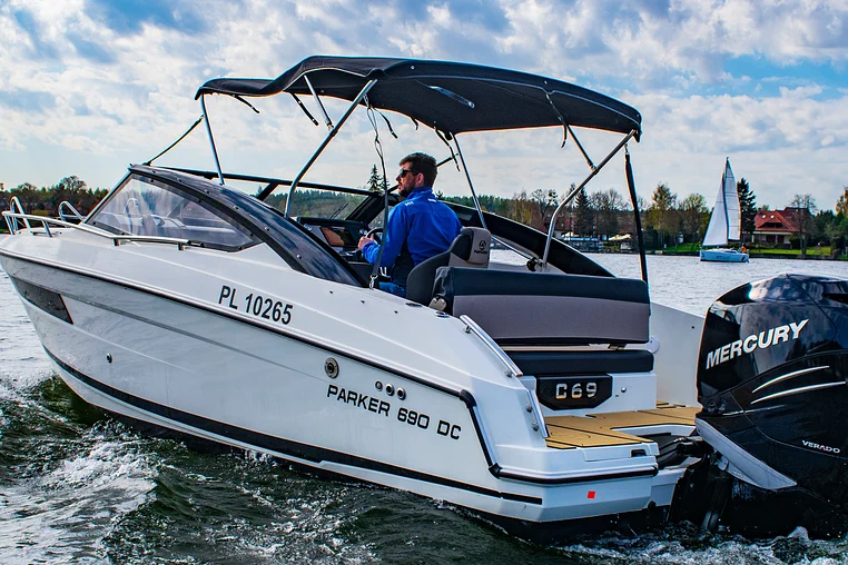 Mazury czarter - Parker 690