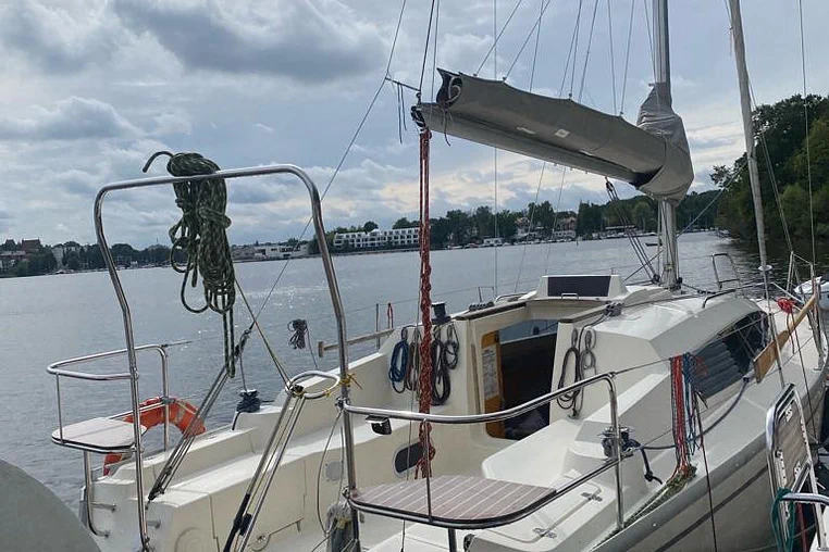 Mazury czarter - Phila 900
