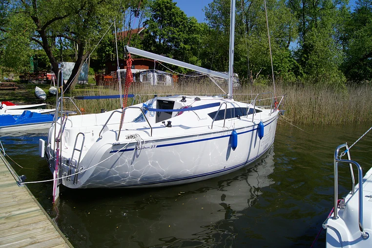 Mazury czarter - Phobos 25