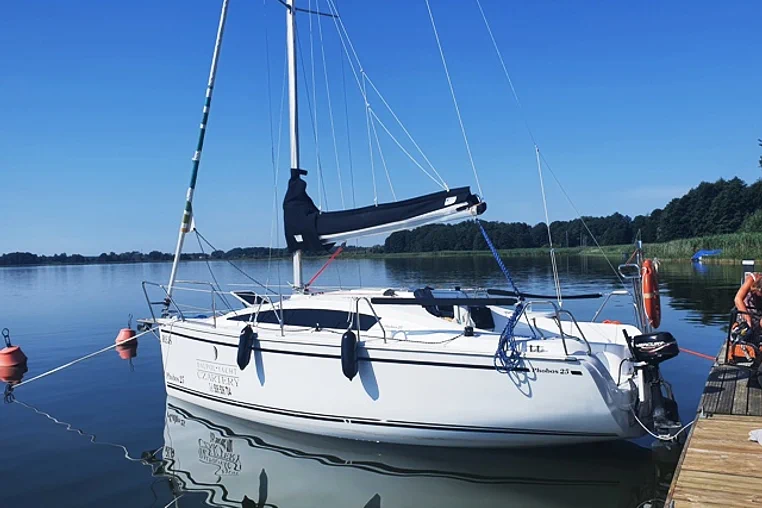 Mazury czarter - Phobos 25