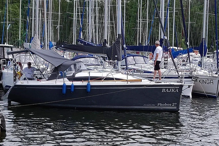 Mazury czarter - Phobos 27