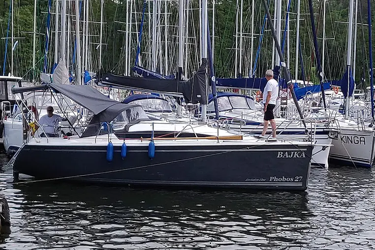 Mazury czarter - Phobos 27