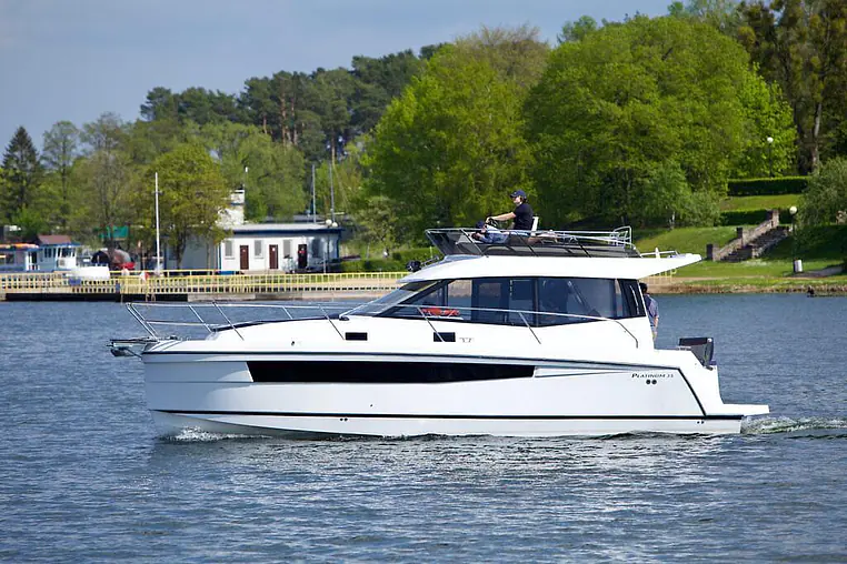 Czarter houseboatu Platinum 35 (989)