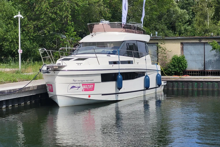 Czarter jachtu motorowego Platinum 35 (989)