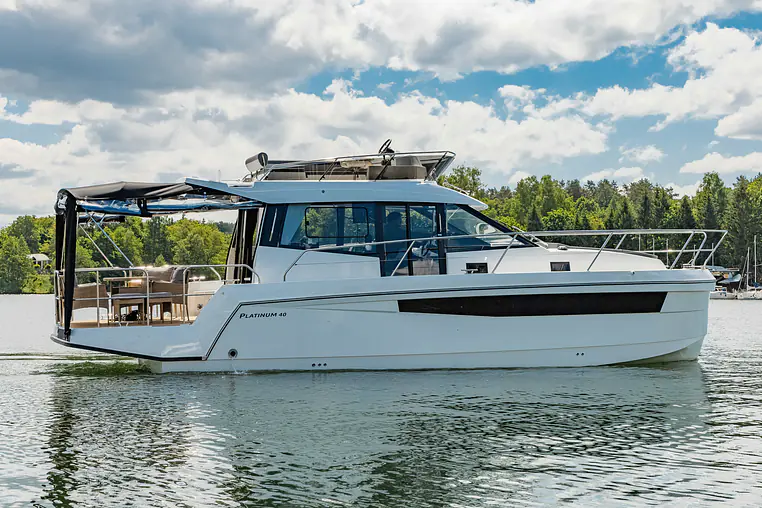 Czarter houseboatu Platinum 40