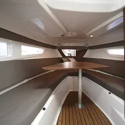 Quicksilver Activ 805 Sundeck