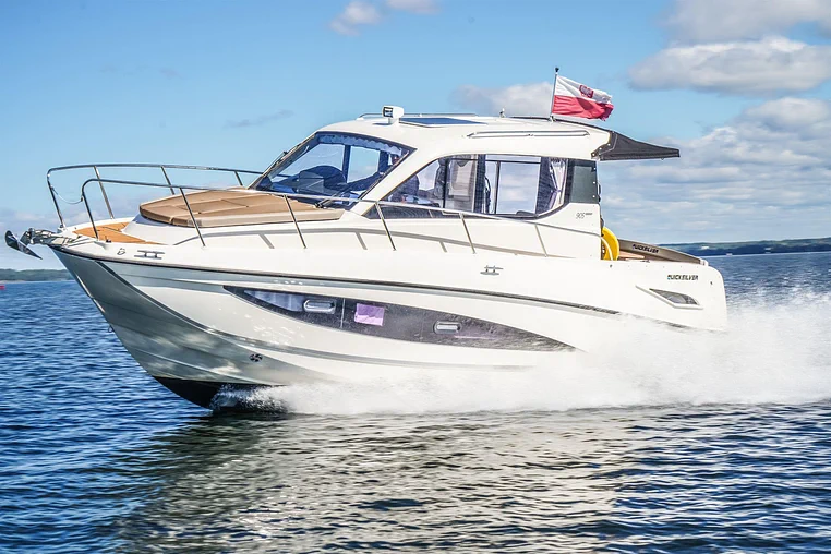 Czarter Bielak Czartery - Quicksilver Activ 905 Weekend