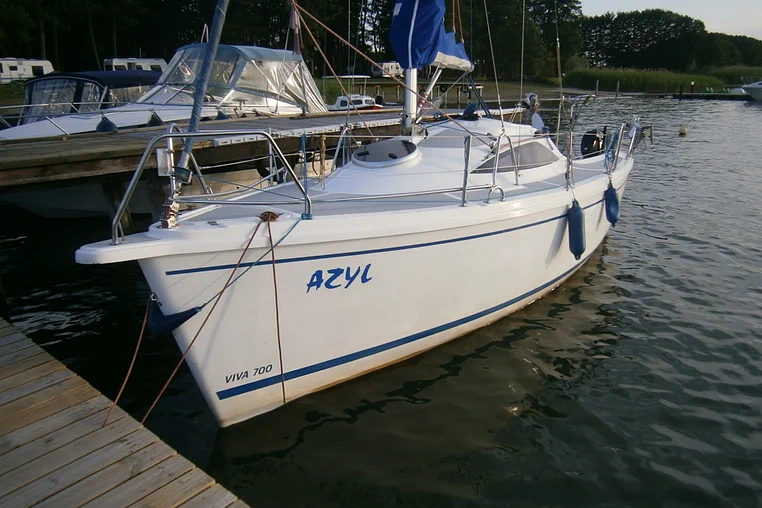 Czarter jachtu żaglowego Sasanka 700 Viva