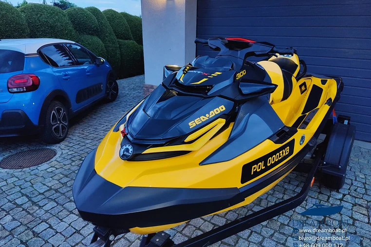 Giżycko czarter - Sea-Doo RXT-X 300