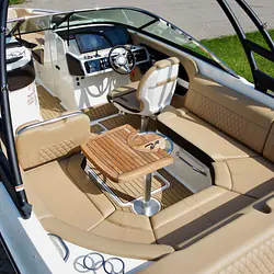 Sea Ray SLX 250