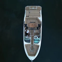 Sea Ray SLX 250