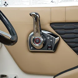 Sea Ray SPX 230