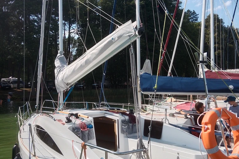 Świnoujście czarter - Sedna 26
