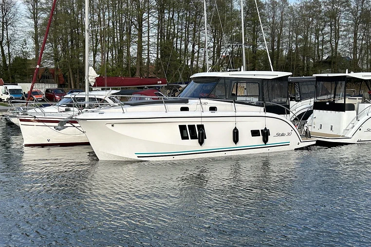 Czarter jachtu motorowego Stillo 30
